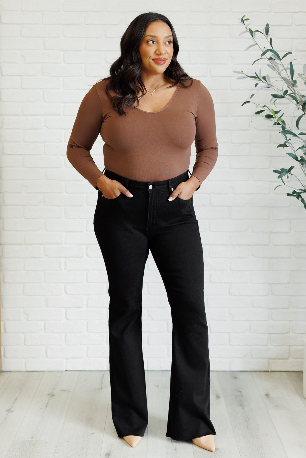 Judy Blue | Etta High Rise Control Top Flare Jeans in Black