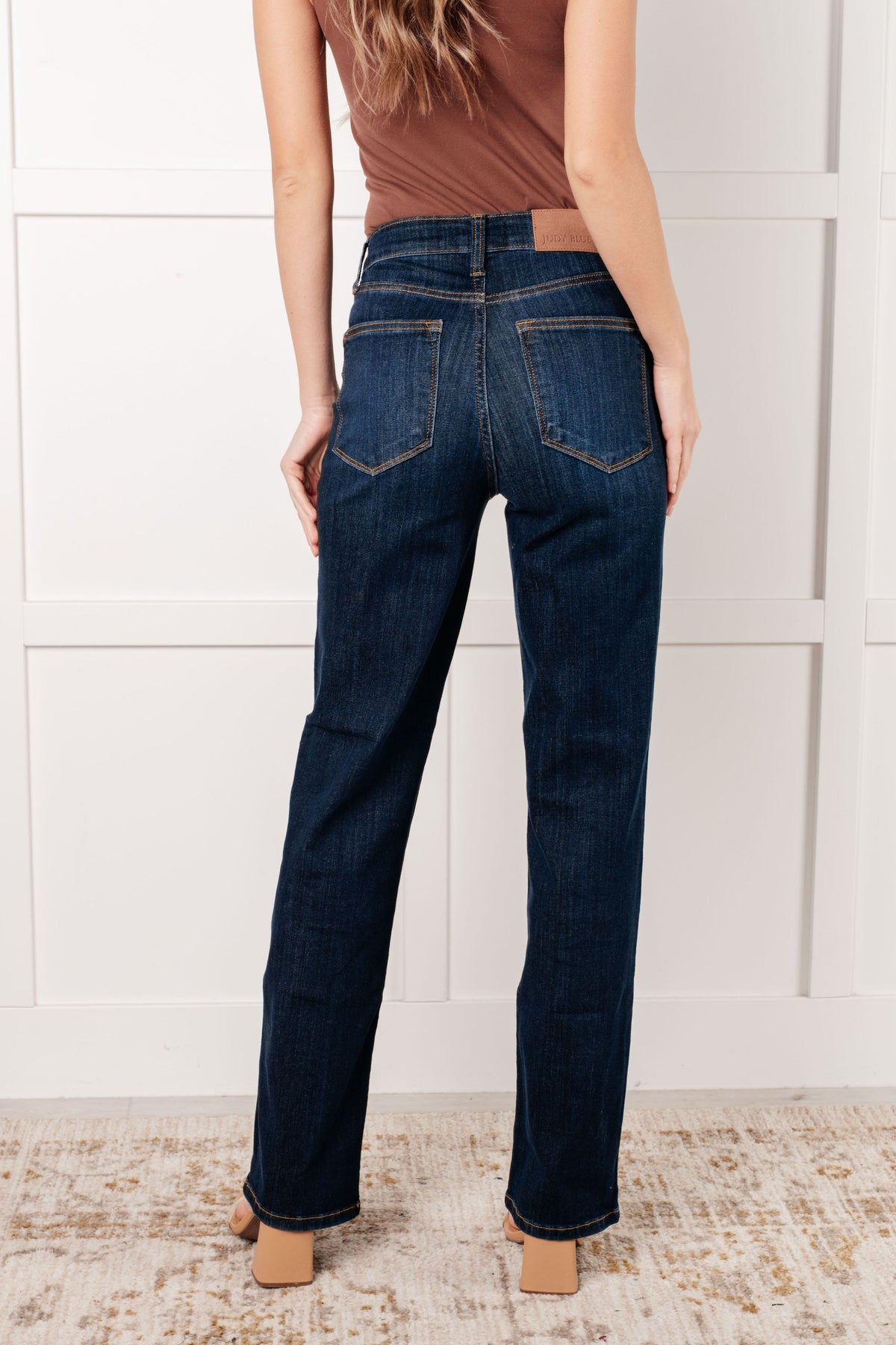 Judy Blue | Alaina High Rise Classic Straight Jeans