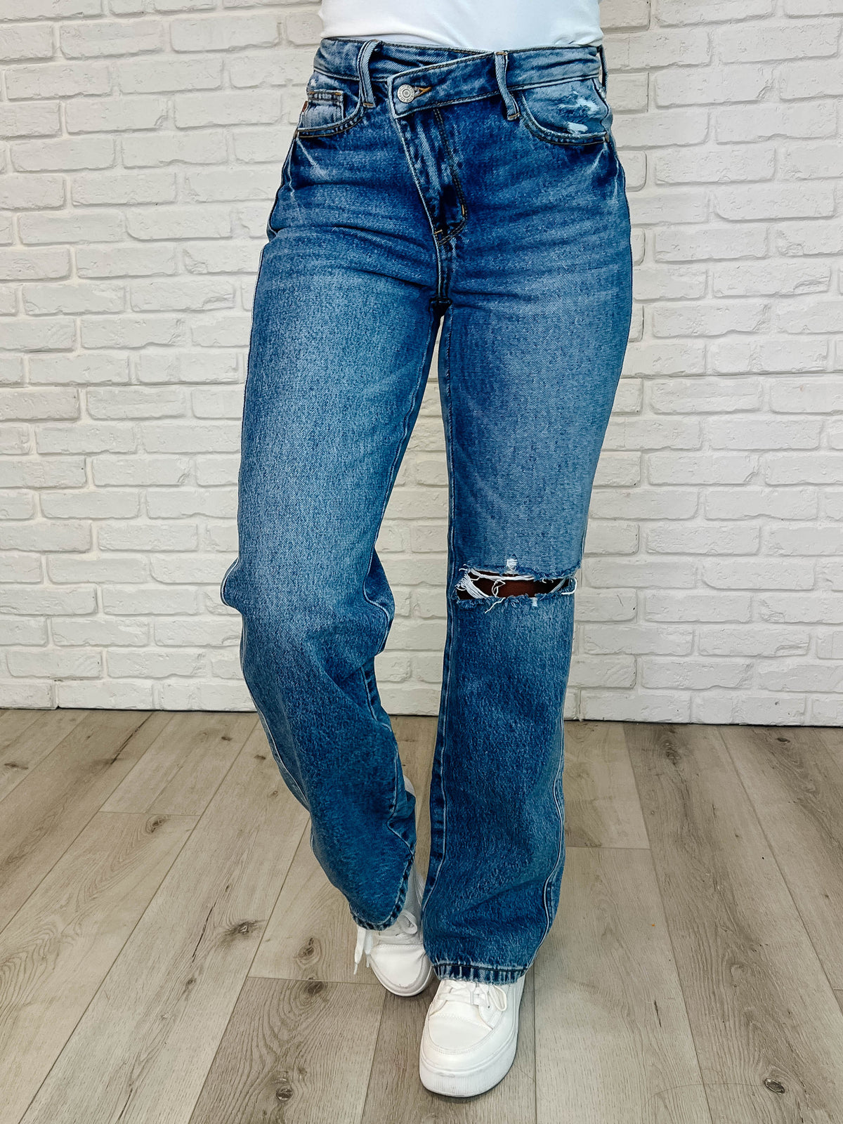 Judy Blue | Dylan High Rise Rigid Magic Criss-Cross Waistband Straight Jeans