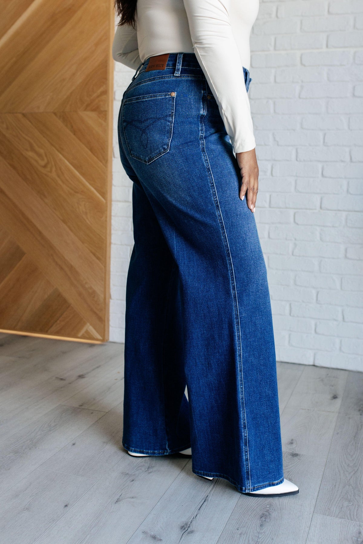 Judy Blue | Eliza High Rise Control Top Retro Wide Leg Jeans