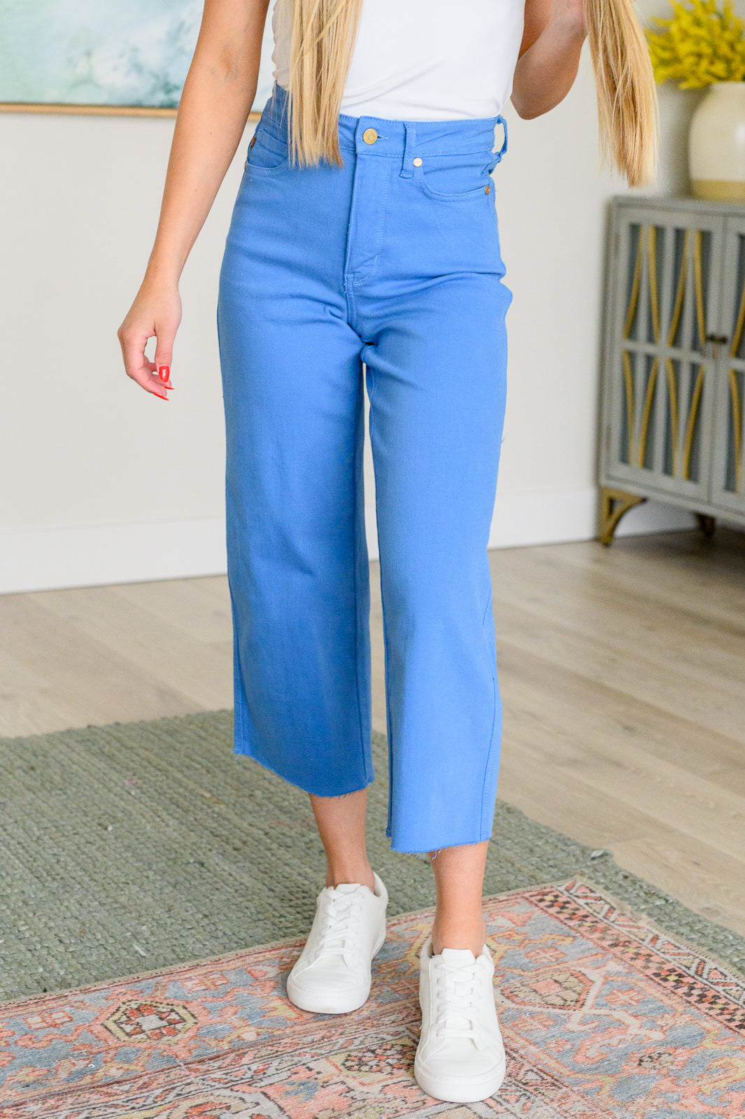 Judy Blue | Lisa High Rise Control Top Wide Leg Crop Jeans in Sky Blue