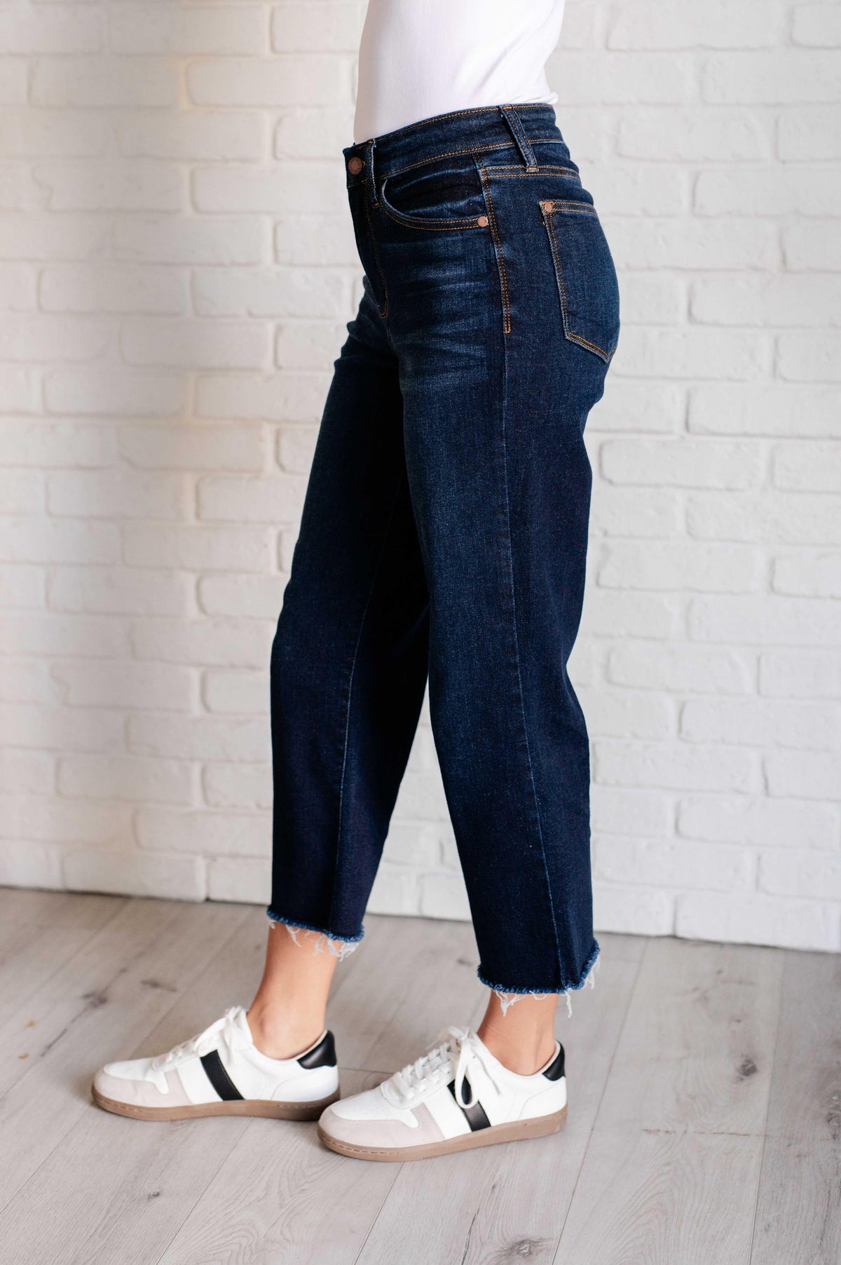 Judy Blue | Madeline High Rise Cropped Wide Leg Jeans