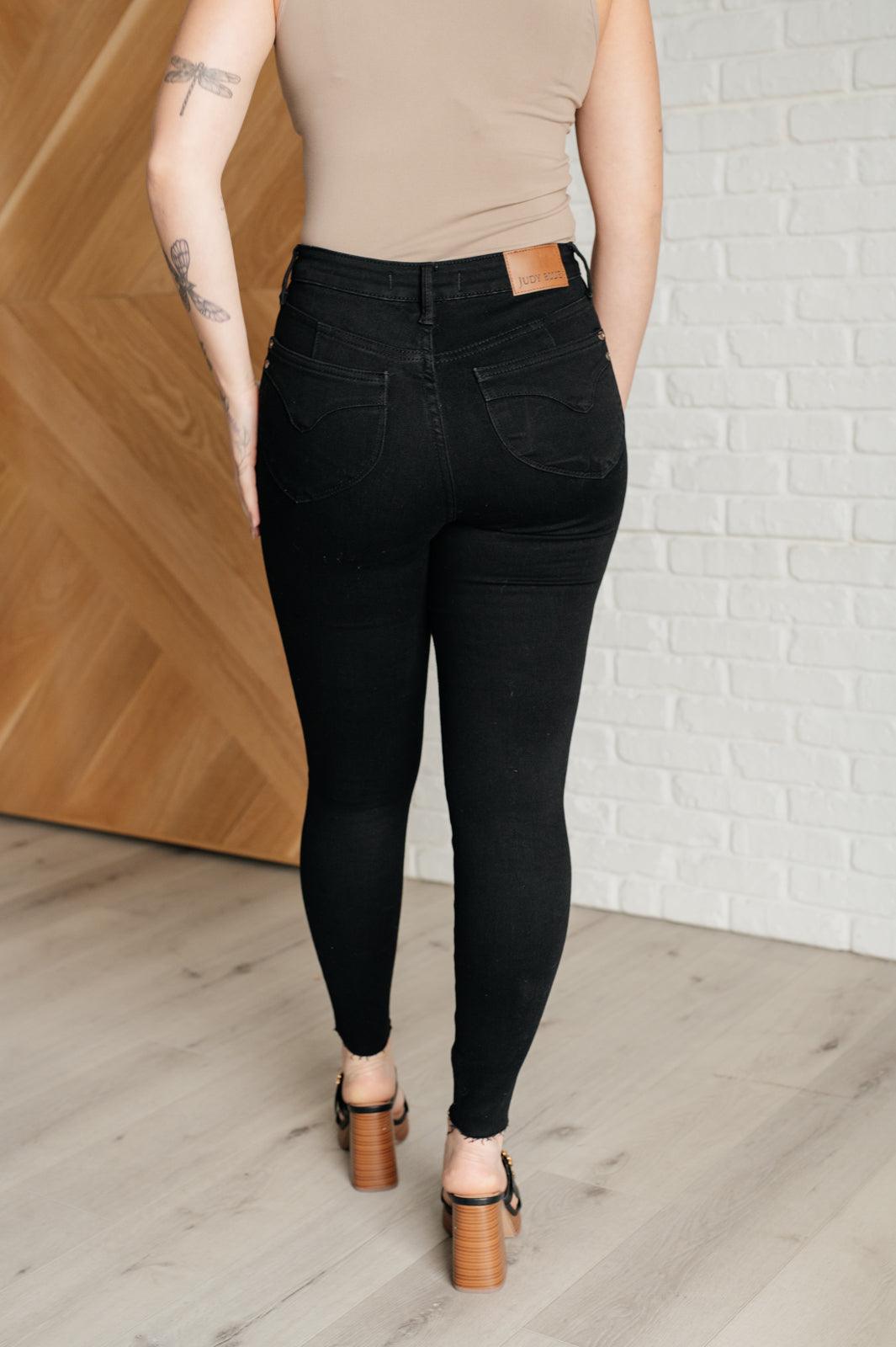 Judy Blue | Nicole Tummy Control Skinny Jeans in Black