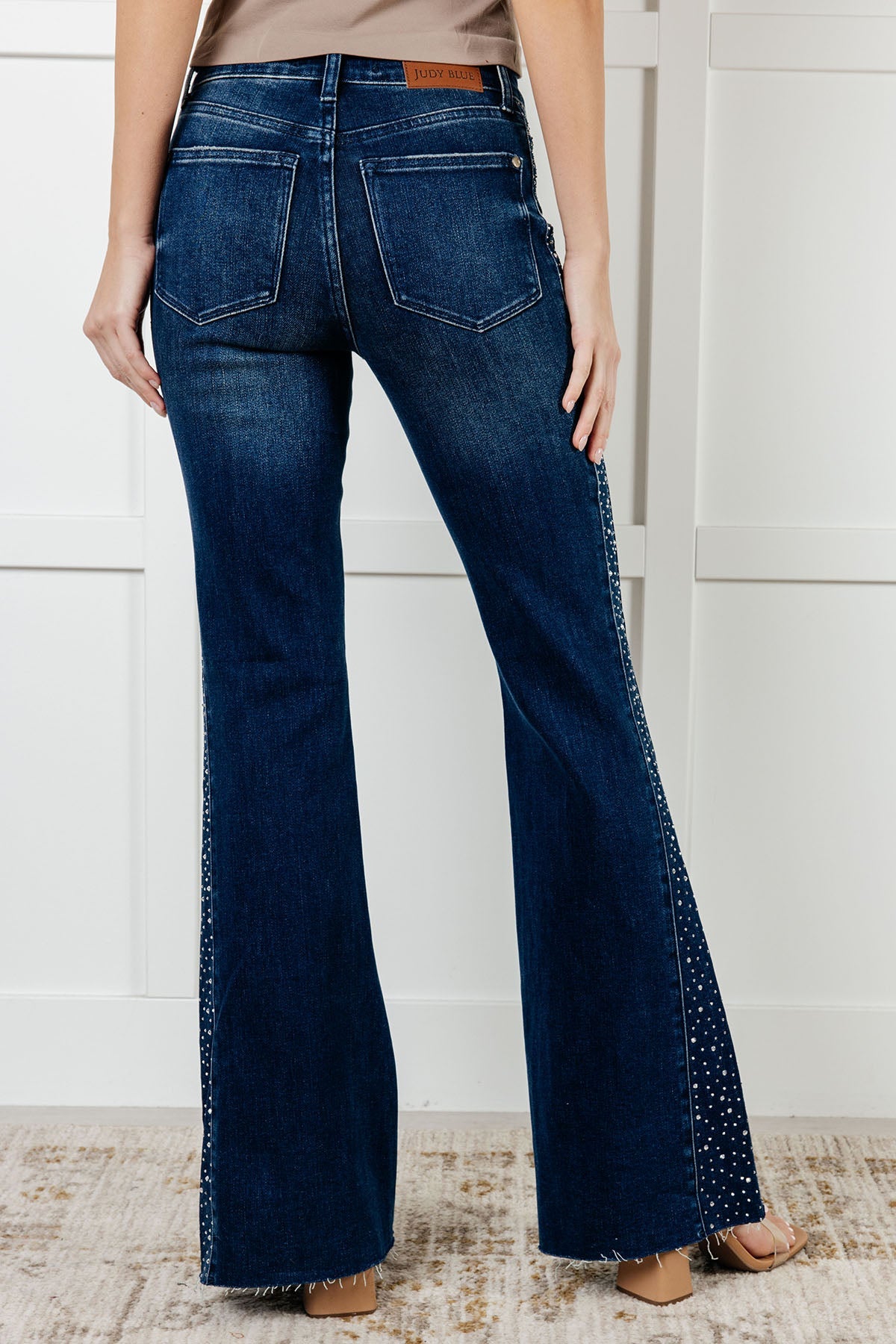 Judy Blue | Shannon Mid Rise Rhinestone Detail Flare Jeans