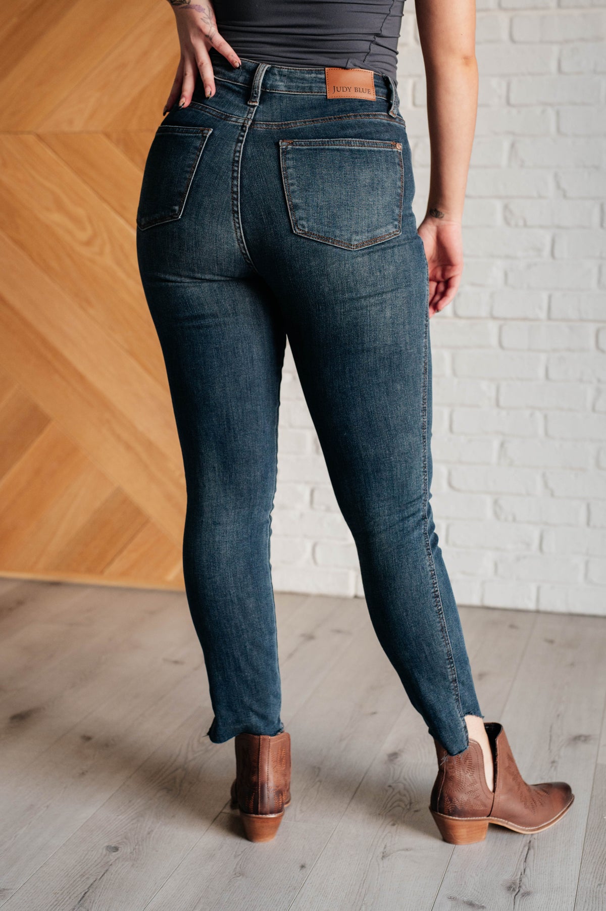 Judy Blue | Tessa High Rise Control Top Step Hem Skinny Jeans