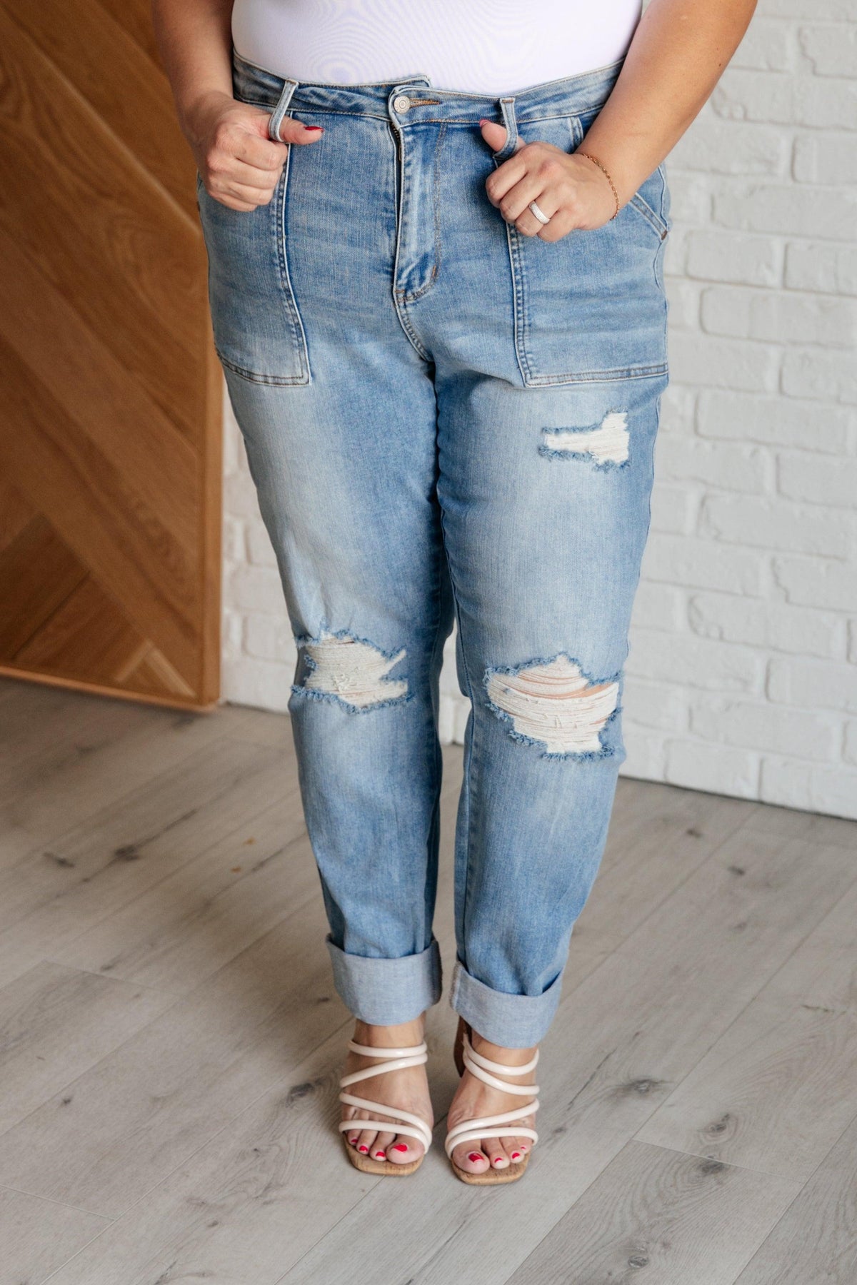 Judy Blue | Aiden High Rise Patch Pocket Distressed Boyfriend Jeans