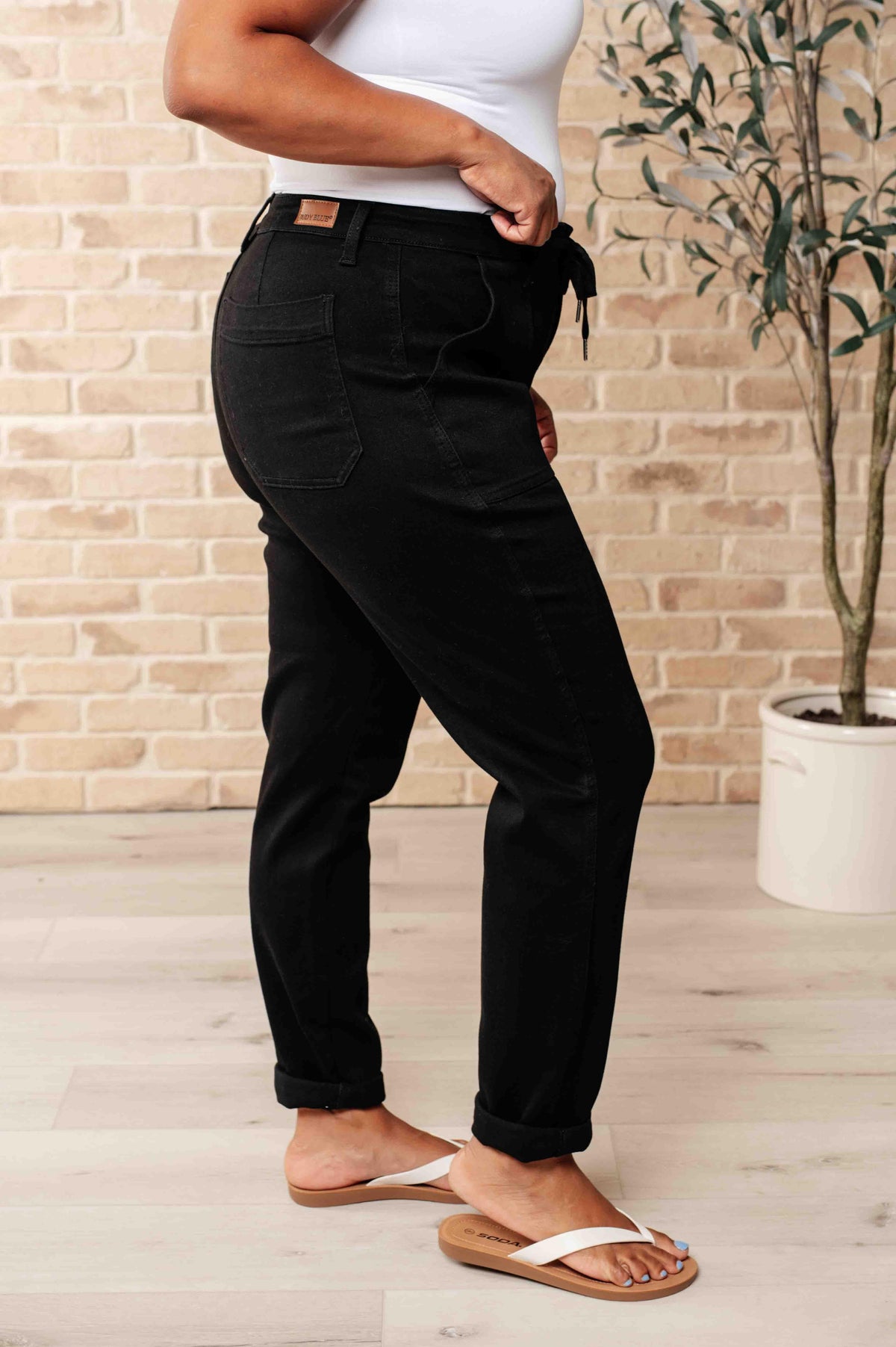 Judy Blue | Carmen Double Cuff Joggers in Black - becauseofadi