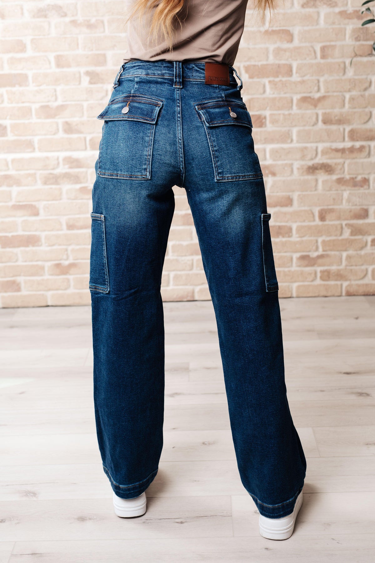 Judy Blue | Leila High Rise Cargo Straight Jeans - becauseofadi