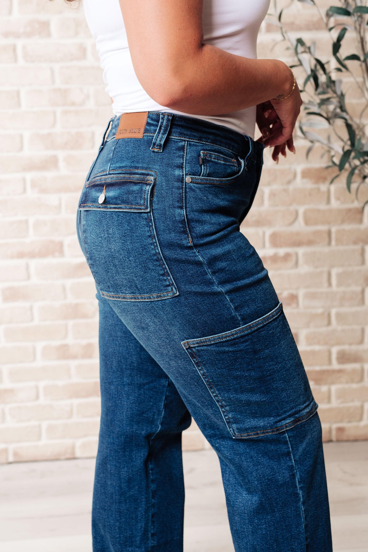 Judy Blue | Leila High Rise Cargo Straight Jeans - becauseofadi