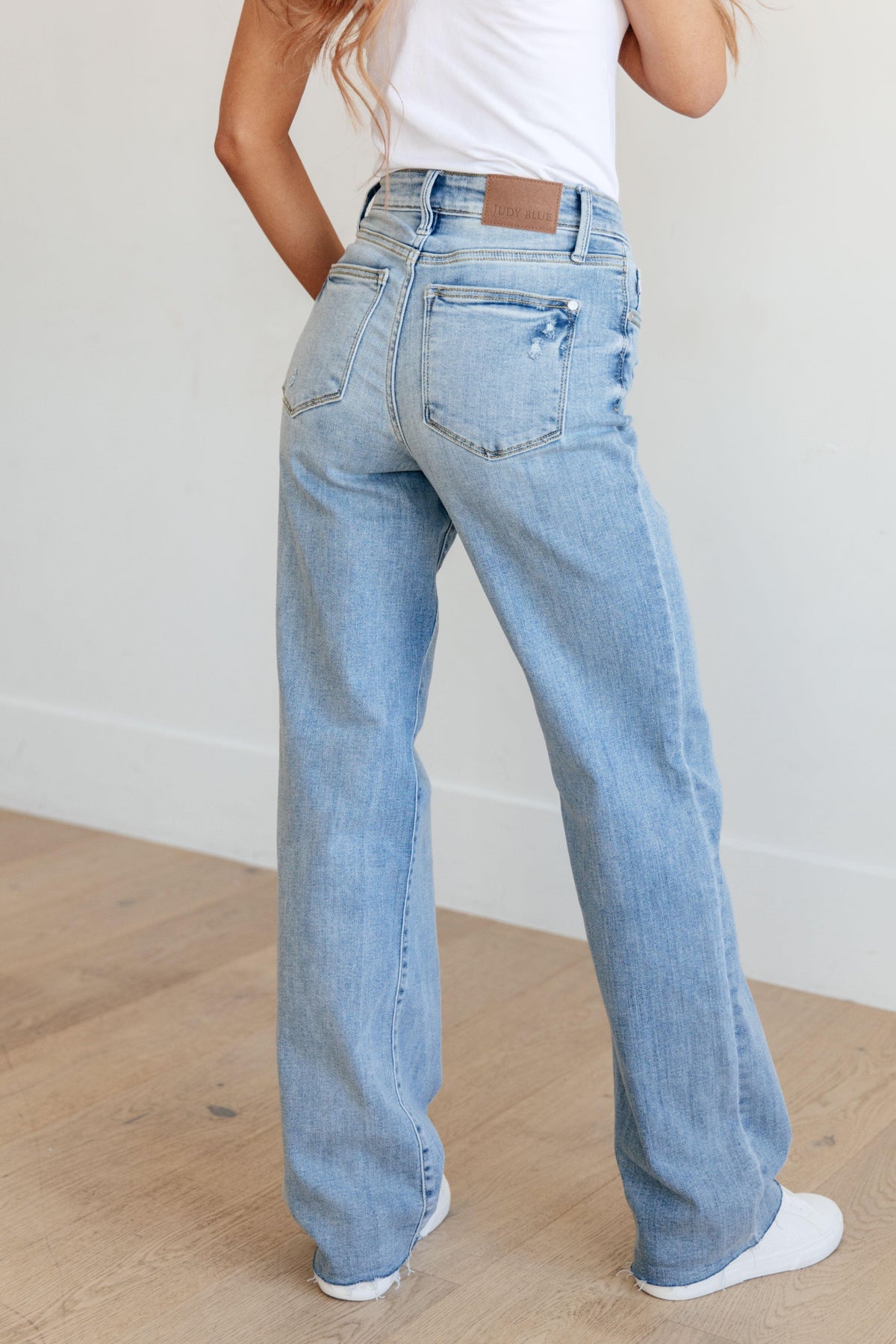 Judy Blue | Mildred High Rise V Front Waistband Straight Jeans - becauseofadi