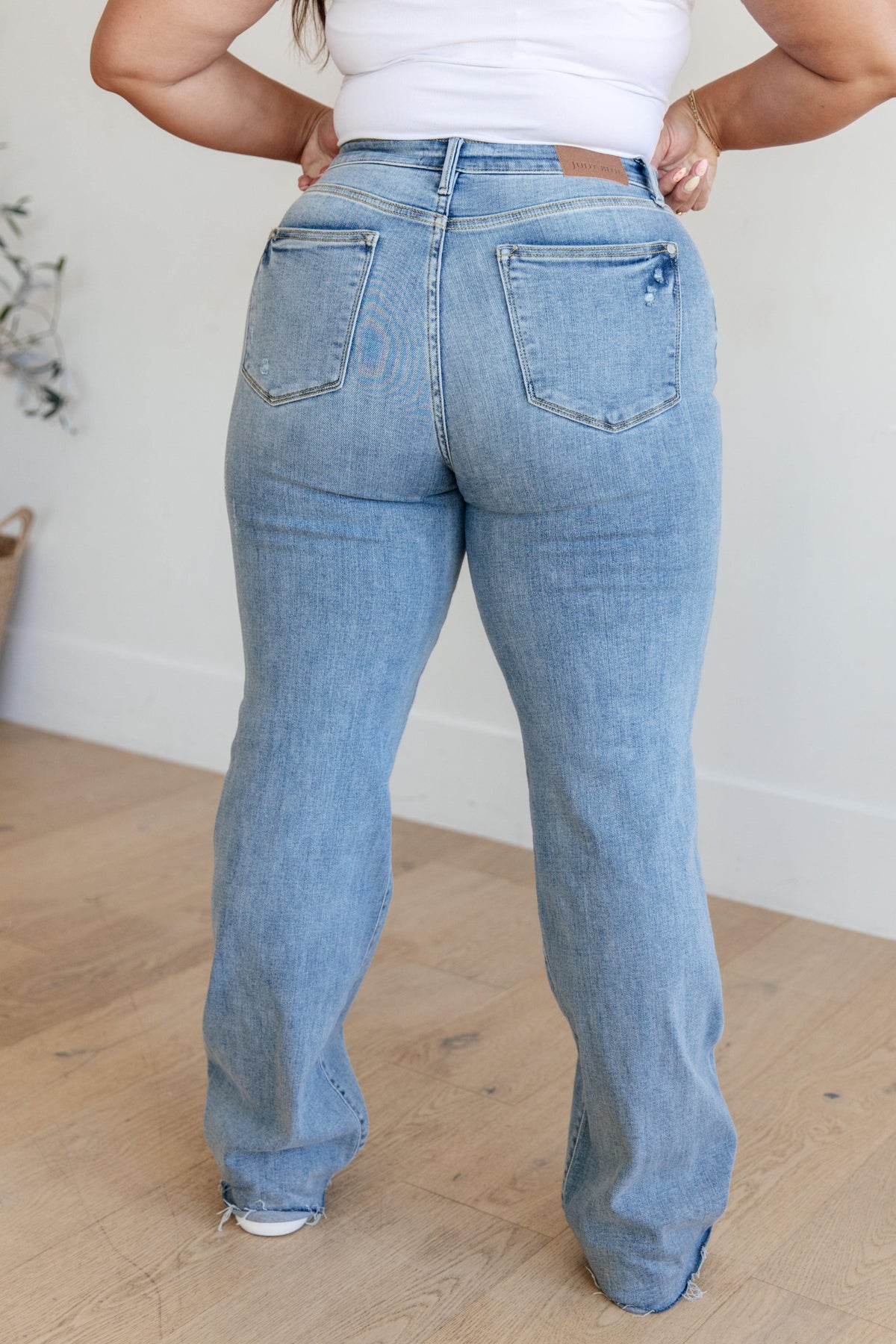 Judy Blue | Mildred High Rise V Front Waistband Straight Jeans - becauseofadi