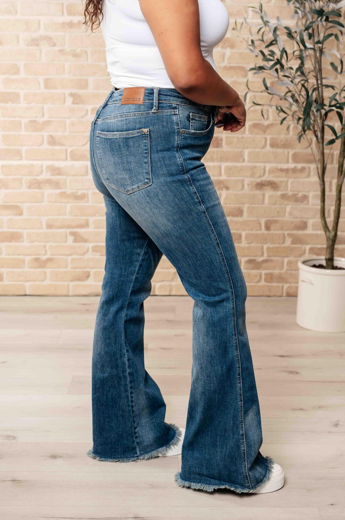 Judy Blue | Miley High Waist Control Top Frayed Hem Flare Jeans - becauseofadi