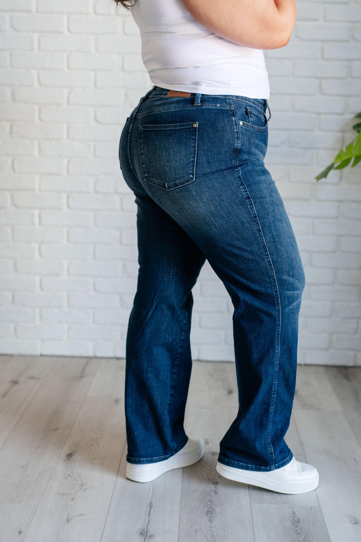 Judy Blue | Muriel Mid Rise Control Top Classic Straight Jeans - becauseofadi