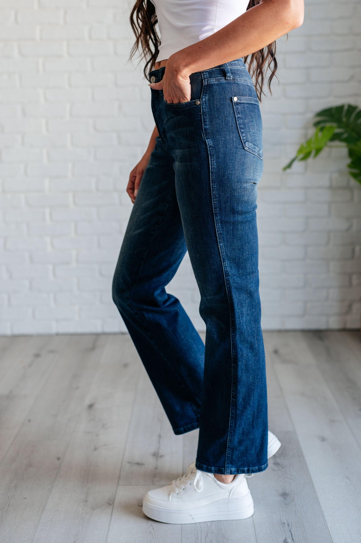 Judy Blue | Muriel Mid Rise Control Top Classic Straight Jeans - becauseofadi