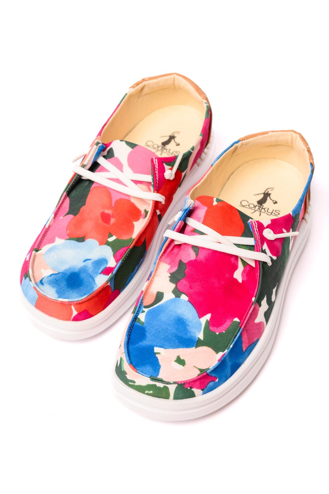 Kayak 2 Shoes in Floral - becauseofadi