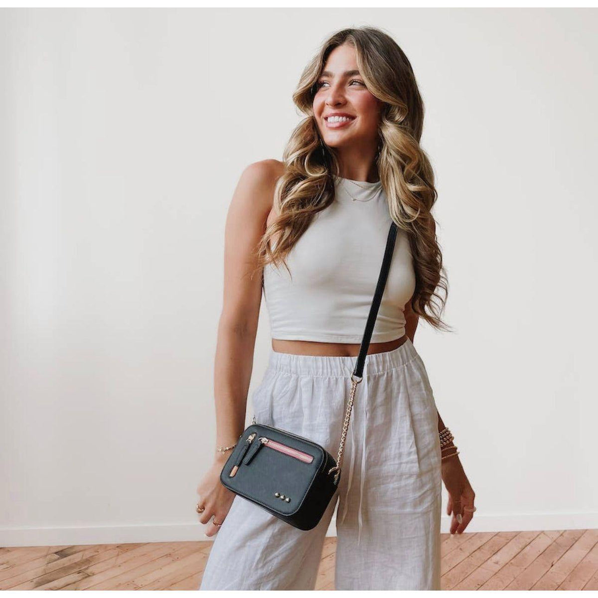 Women's Clarity Crossbody Bag | Pretty Simple - becauseofadi