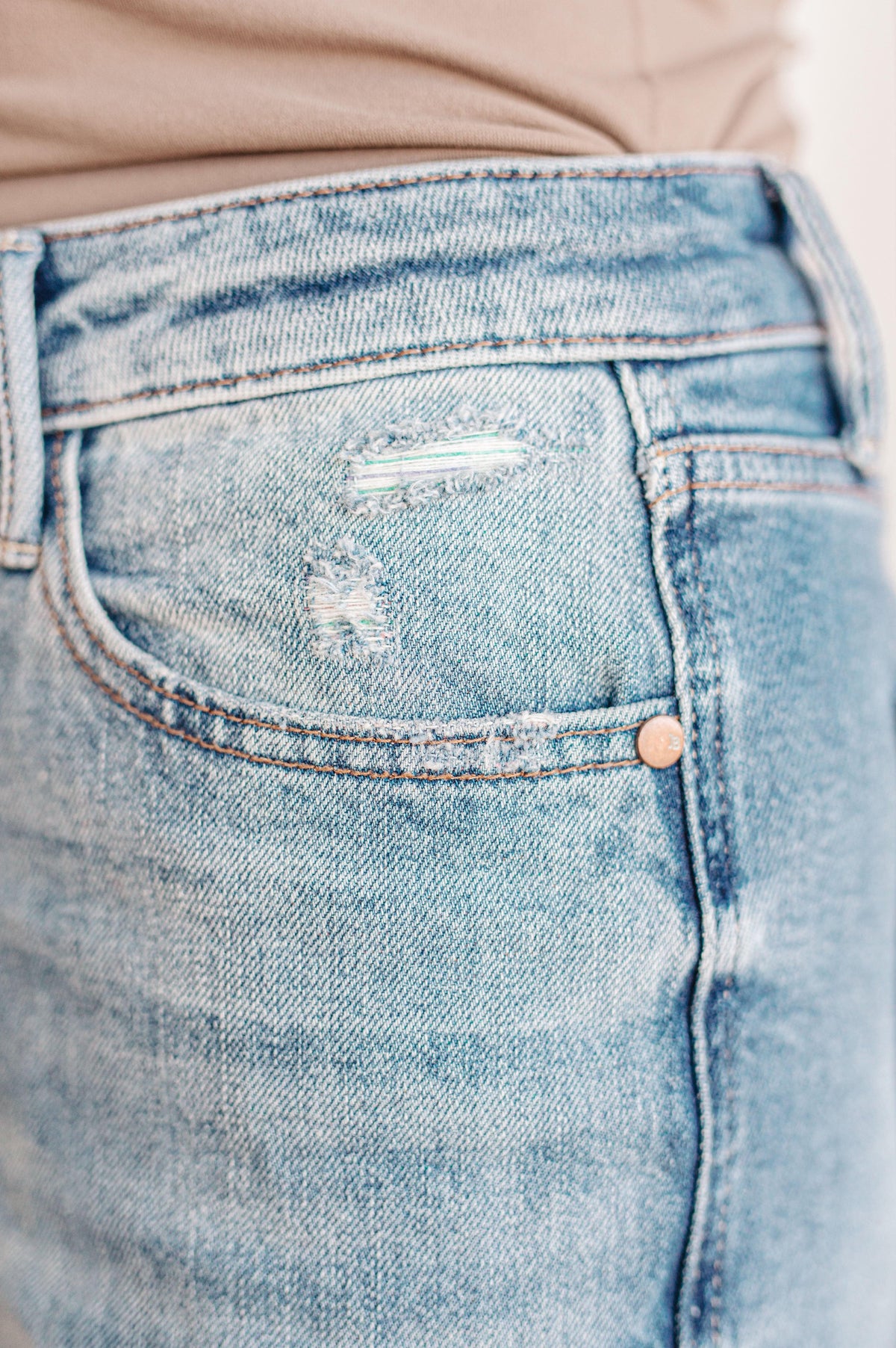 Judy Blue | Ramona High Rise Rigid Magic Destroyed Straight Jeans