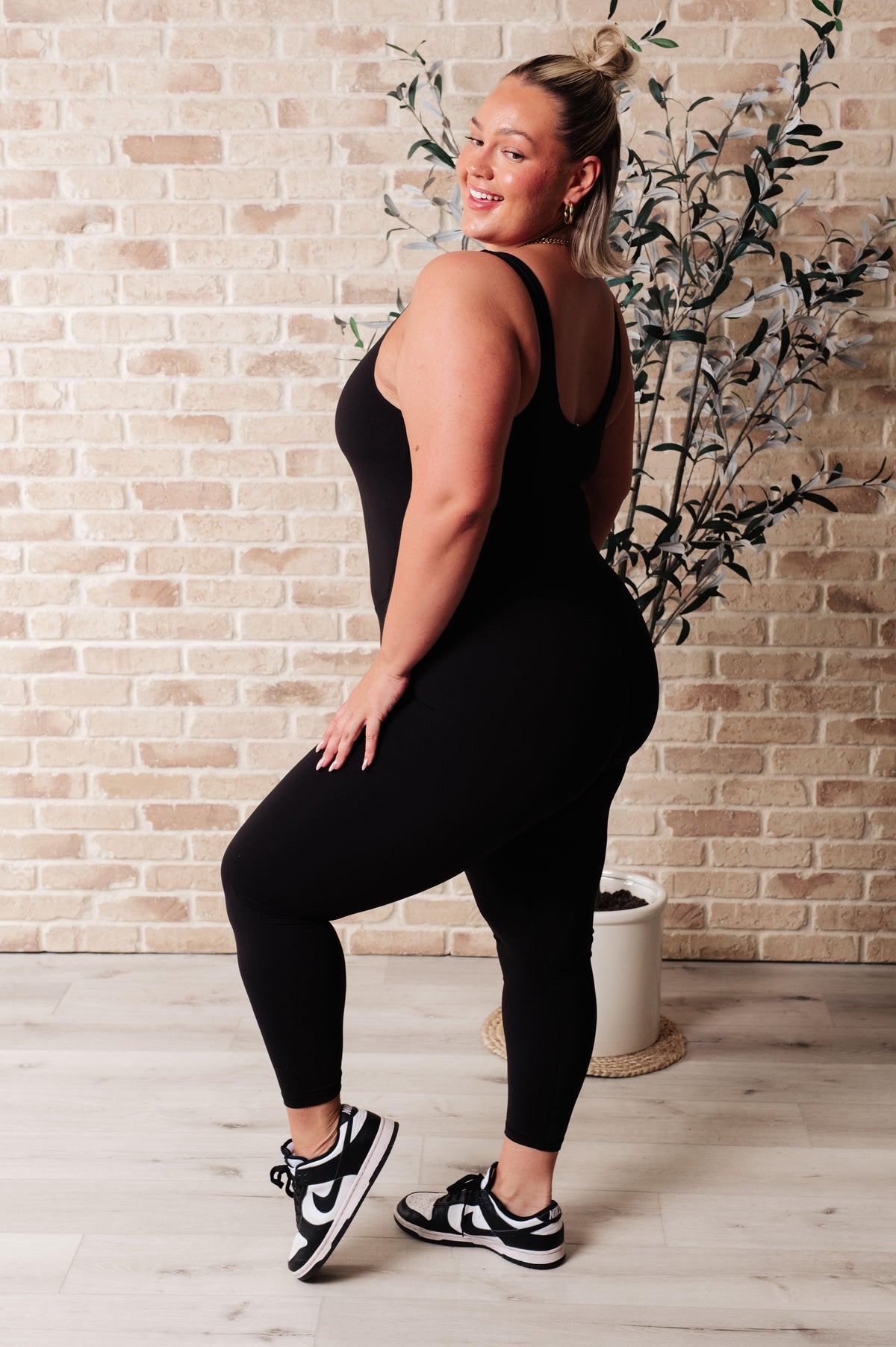 Way to Push Active Bodysuit in Black - becauseofadi