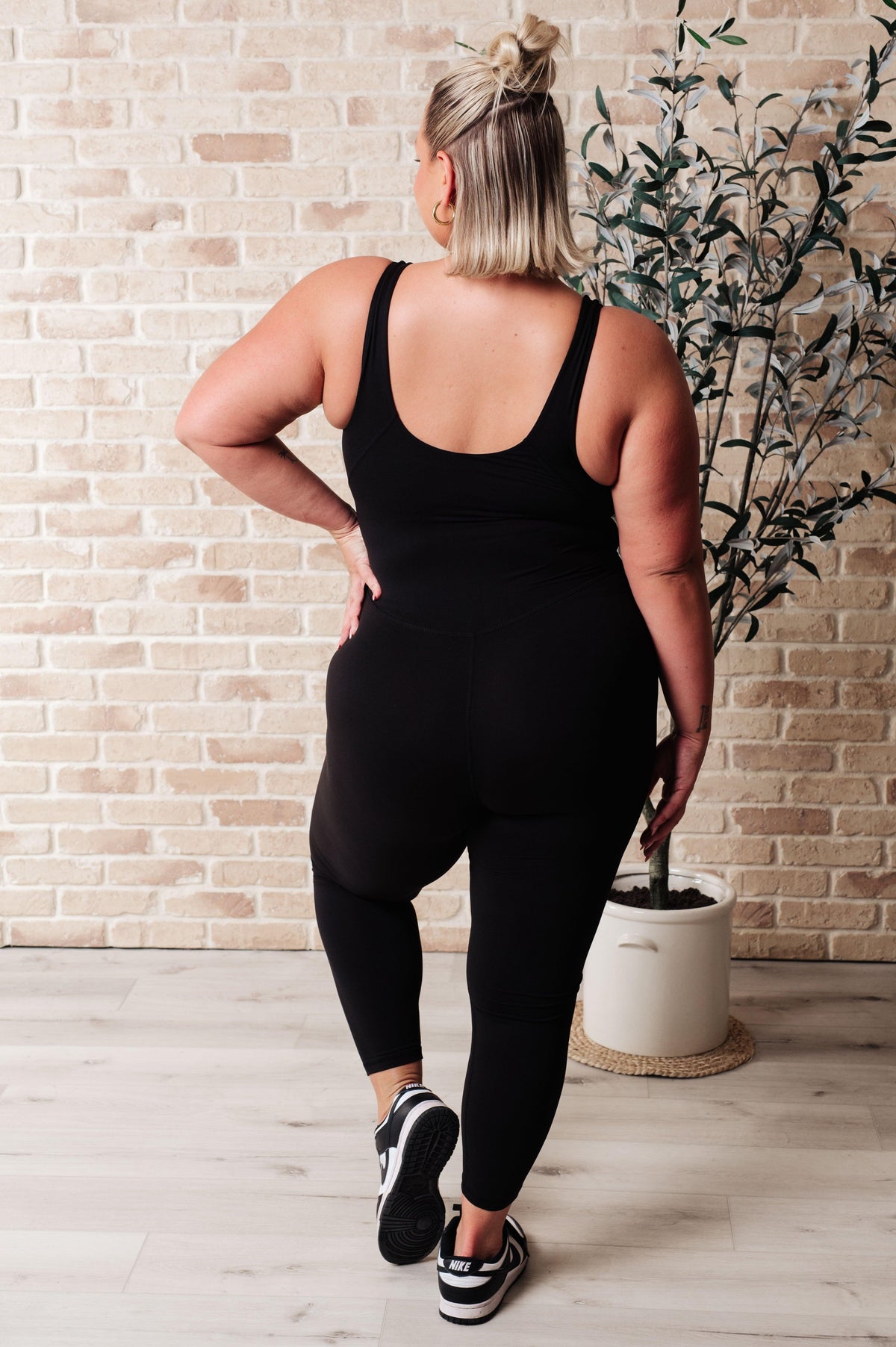 Way to Push Active Bodysuit in Black - becauseofadi