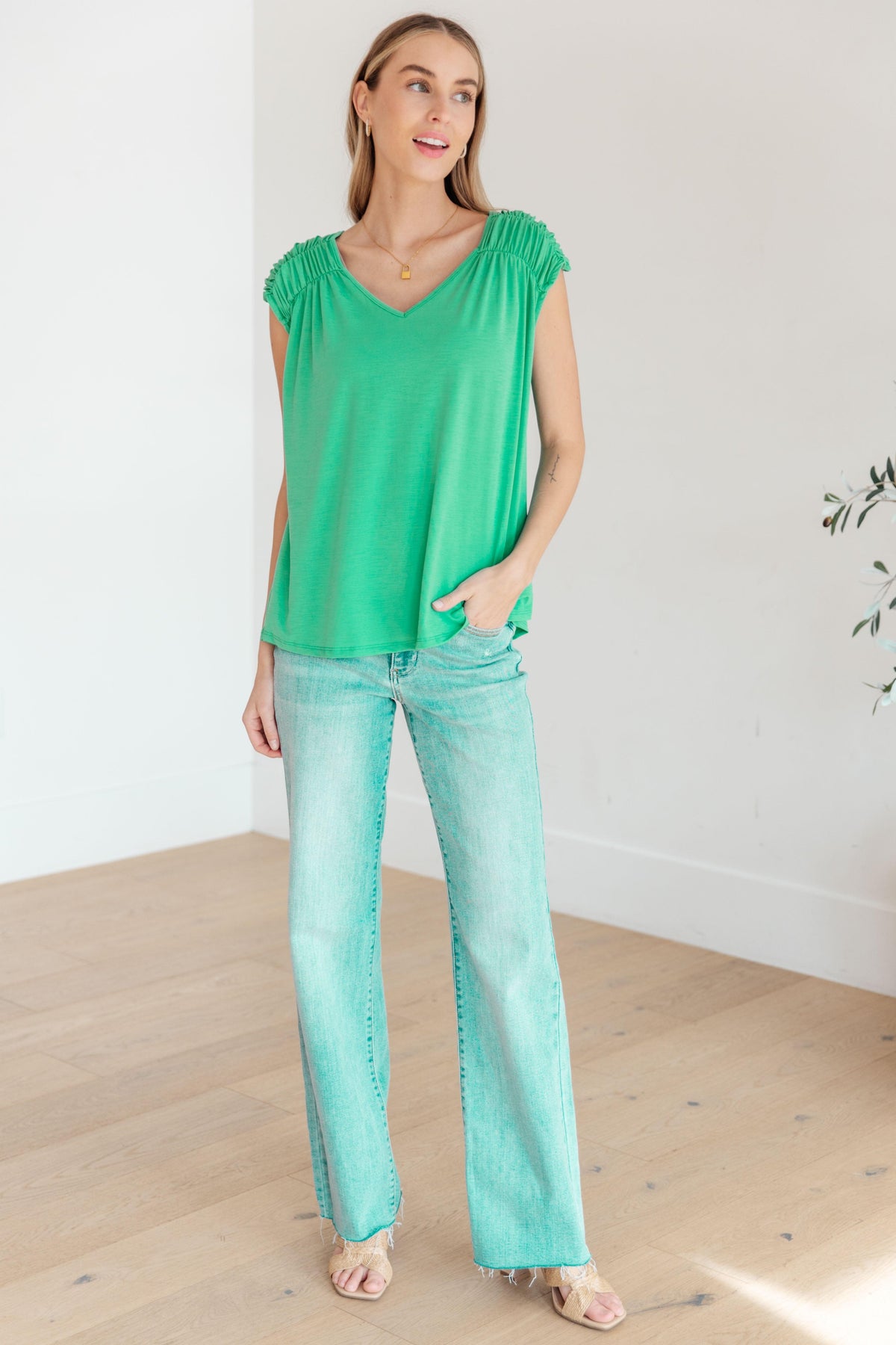 Ruched Cap Sleeve Top in Emerald - becauseofadi