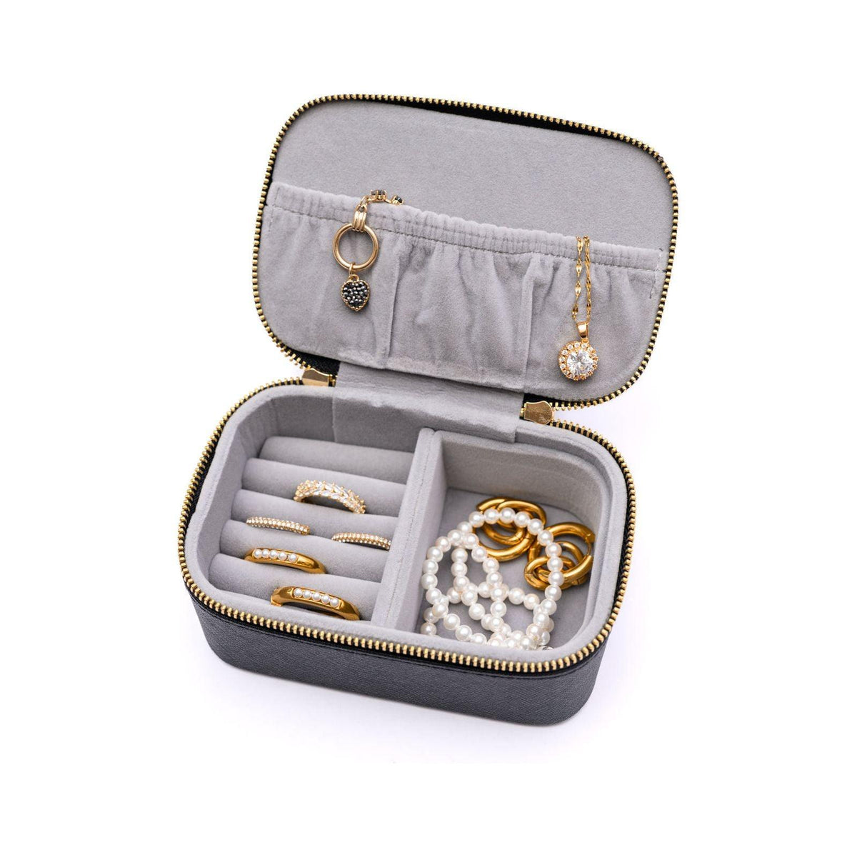 Travel Jewelry Case in Black - becauseofadi